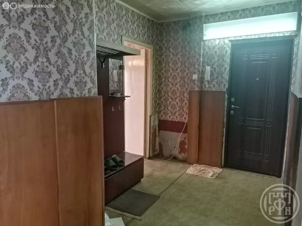 3-комнатная квартира: Луга, проспект Урицкого, 20 (72.2 м) - Фото 1