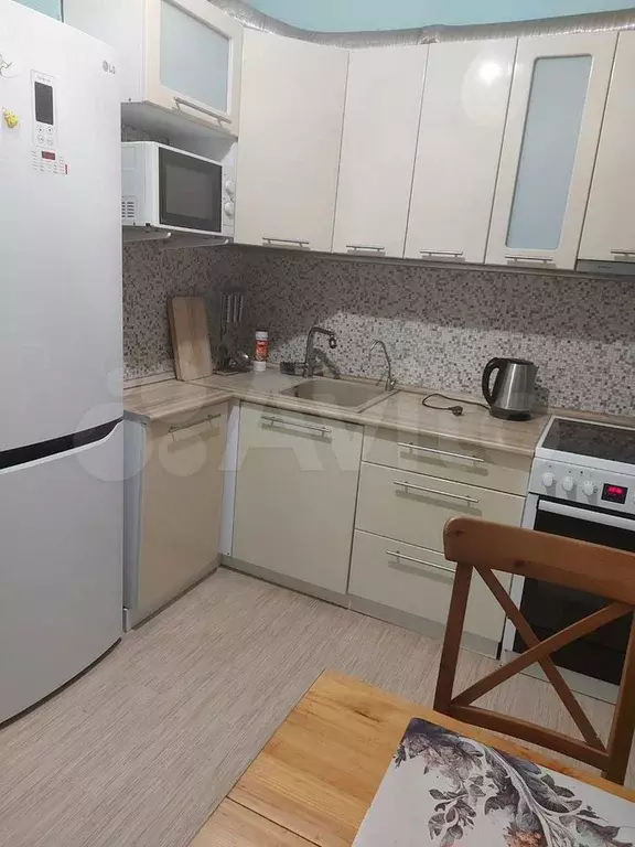 1-к. квартира, 40 м, 5/17 эт. - Фото 0