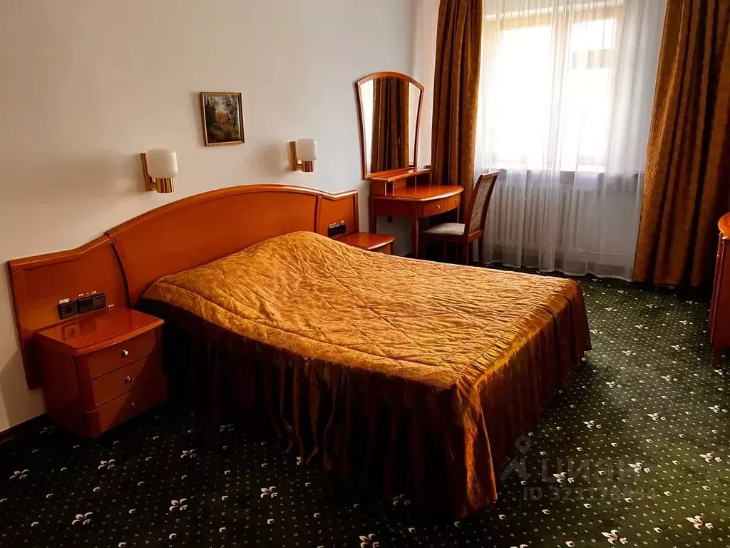 Комната Ханты-Мансийский АО, Мегион ул. Губкина, 18 - Фото 1