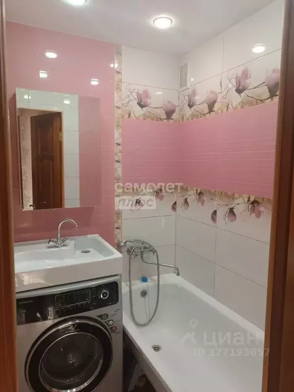 3-к кв. Липецкая область, Липецк 15-й мкр, 30 (60.8 м) - Фото 2