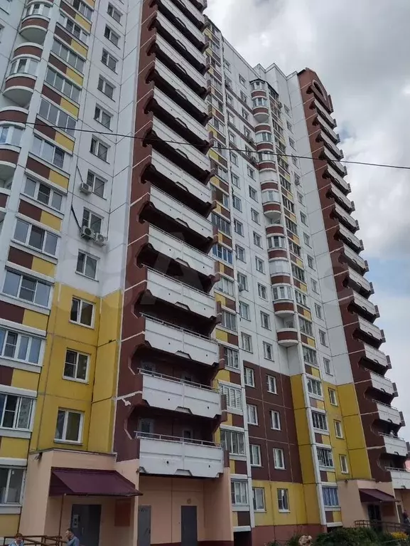 3-к. квартира, 74 м, 5/17 эт. - Фото 0