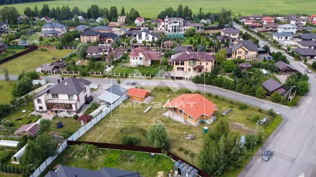 Дом в Ленинградская область, Тосненский район, Федоровское городское ... - Фото 1