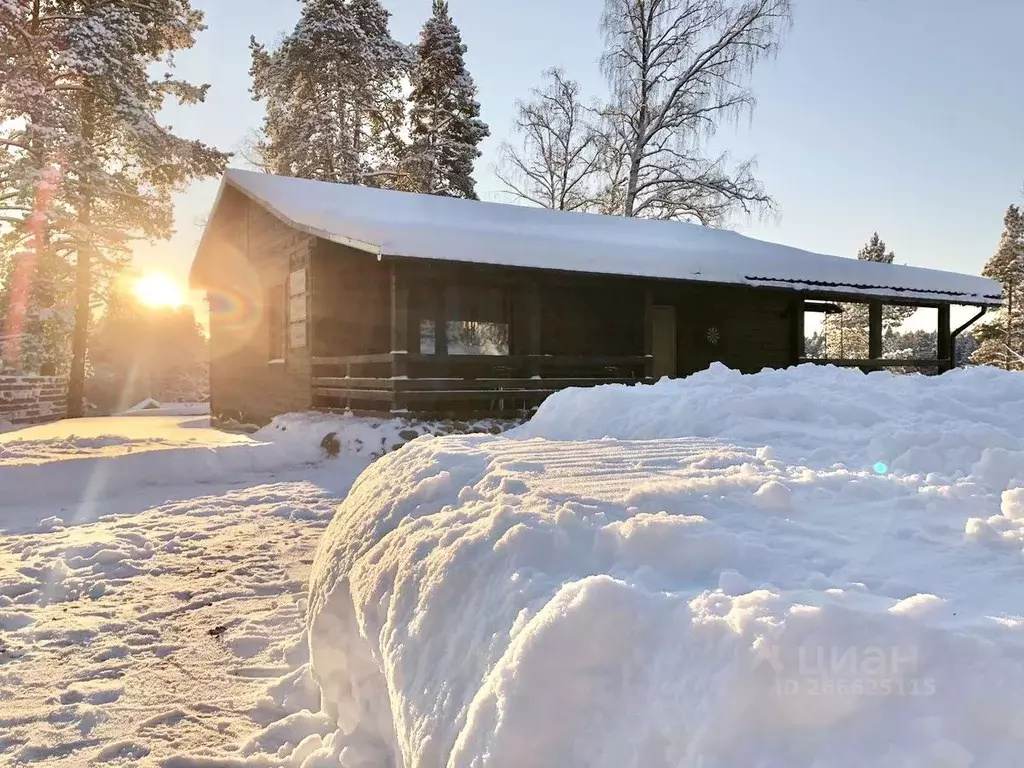 Дом в Карелия, Лахденпохский район, Мийнальское с/пос, пос. Раухала ... - Фото 1
