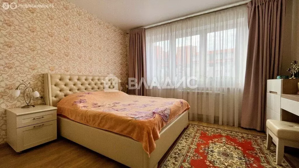 2-комнатная квартира: посёлок городского типа Нахабино, улица ... - Фото 0