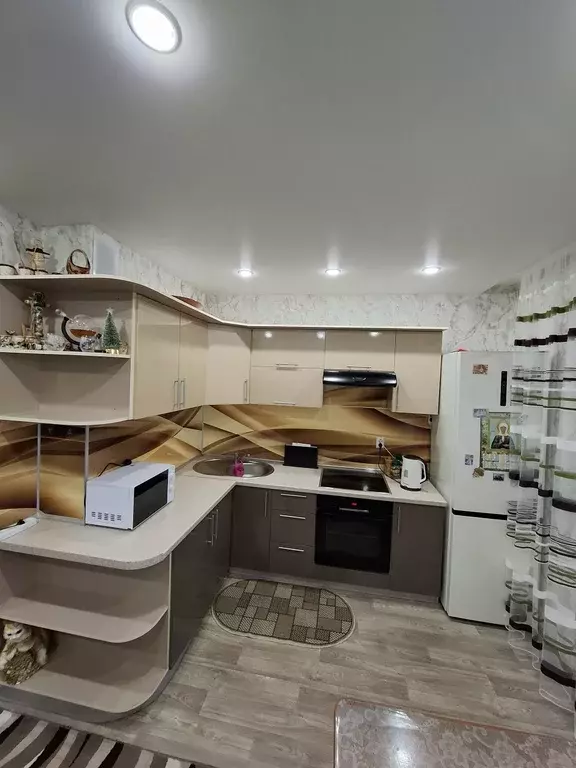 Продаётся 2-к квартира, 65.4 м - Фото 0