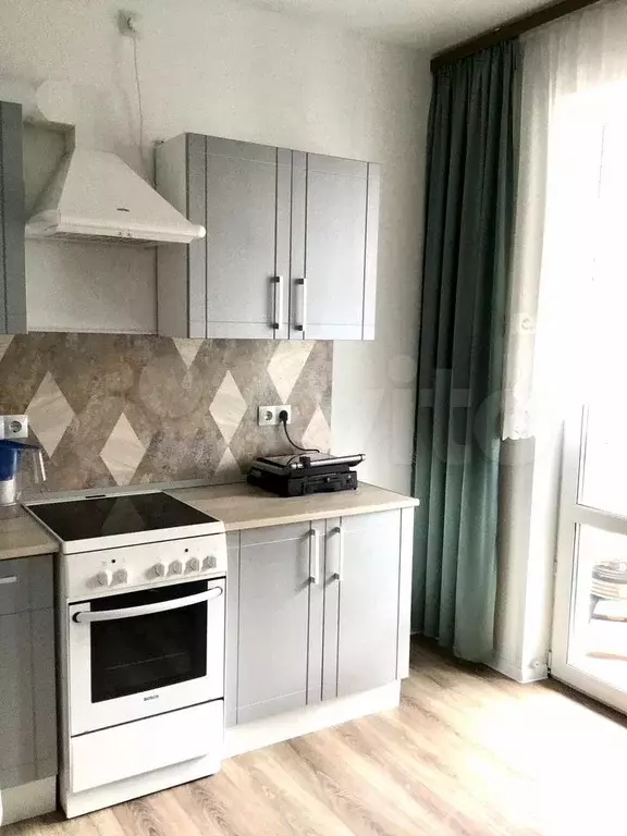 1-к. квартира, 39 м, 8/16 эт. - Фото 0