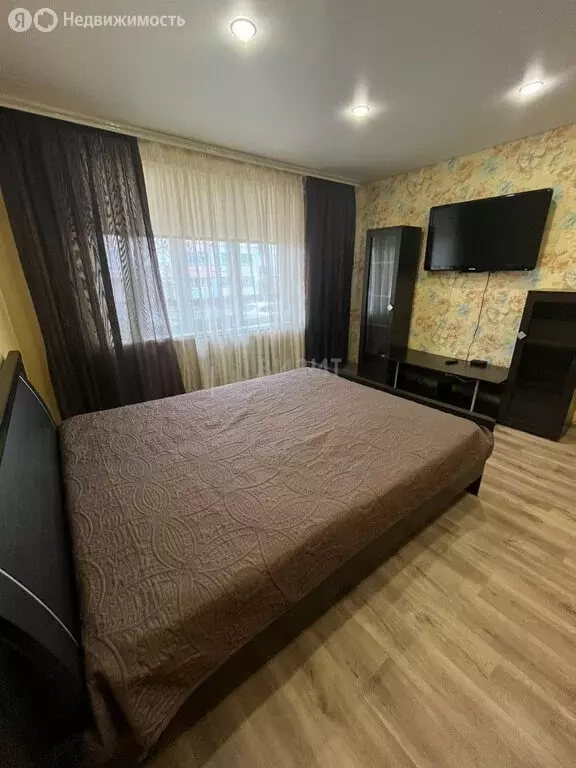 3-комнатная квартира: Нижнекамск, проспект Вахитова, 13А (61.6 м) - Фото 1