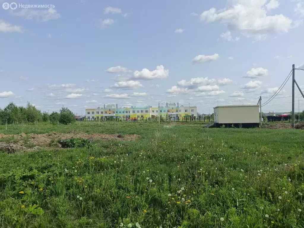 Участок в Республика Коми, муниципальный район Сыктывдинский, село ... - Фото 0