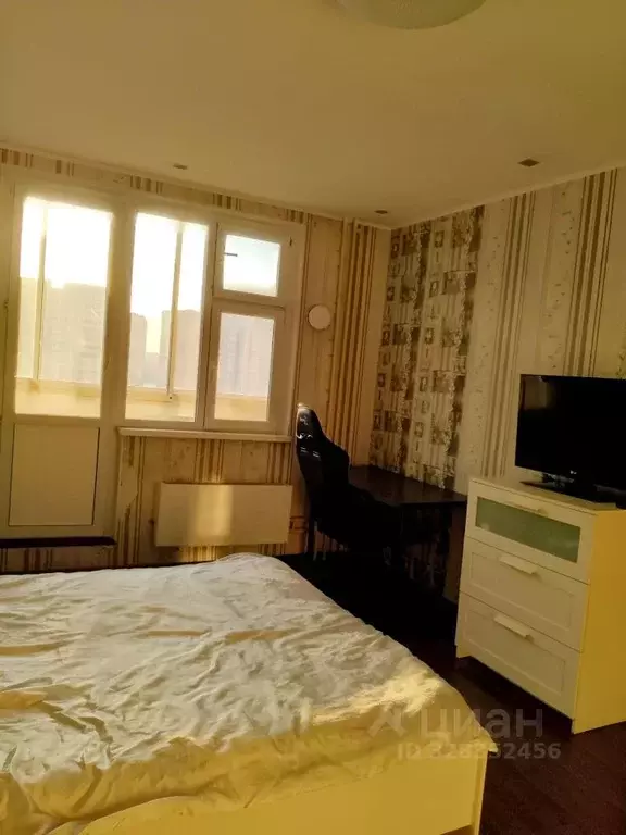 1-к кв. Московская область, Лобня бул. Лобненский, 5 (36.7 м) - Фото 2