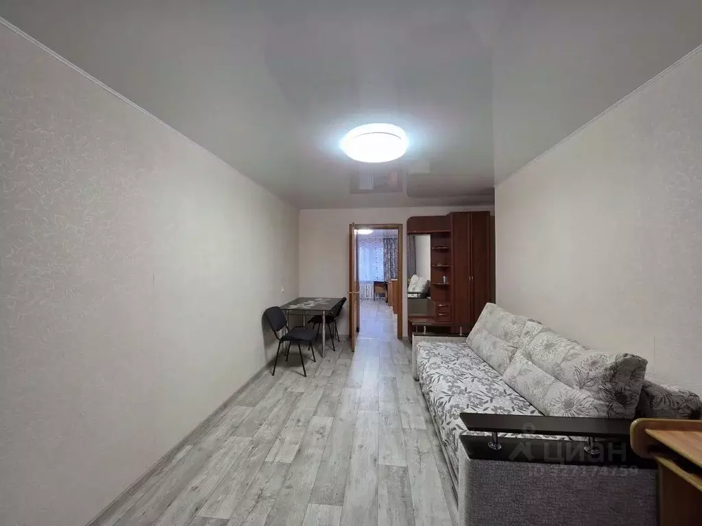 3-к кв. Челябинская область, Чебаркуль Электростальская ул., 34 (57.0 ... - Фото 2