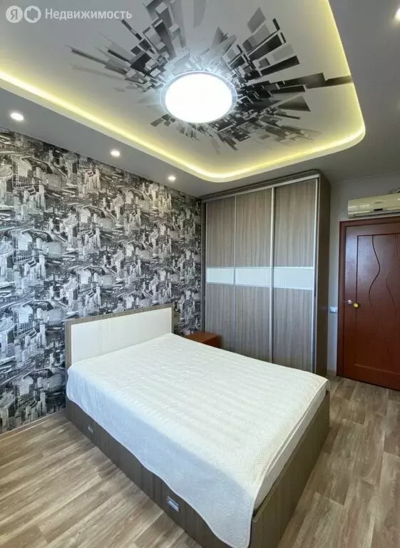 2-комнатная квартира: Мурманск, Скальная улица, 7 (56.1 м) - Фото 2