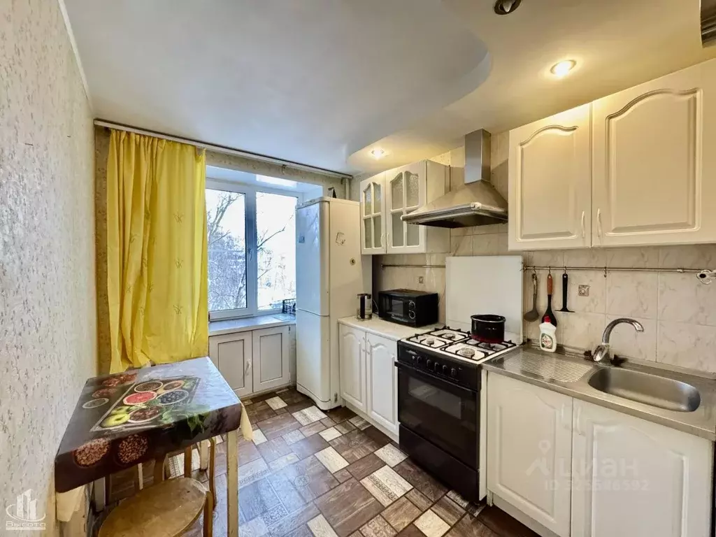 3-к кв. Рязанская область, Рязань Татарская ул., 17 (59.3 м) - Фото 1