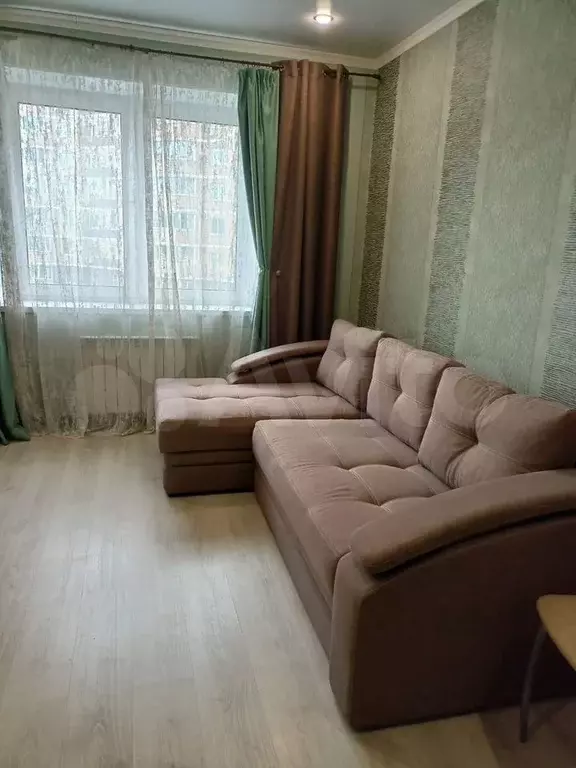 1-к. квартира, 35 м, 4/14 эт. - Фото 0