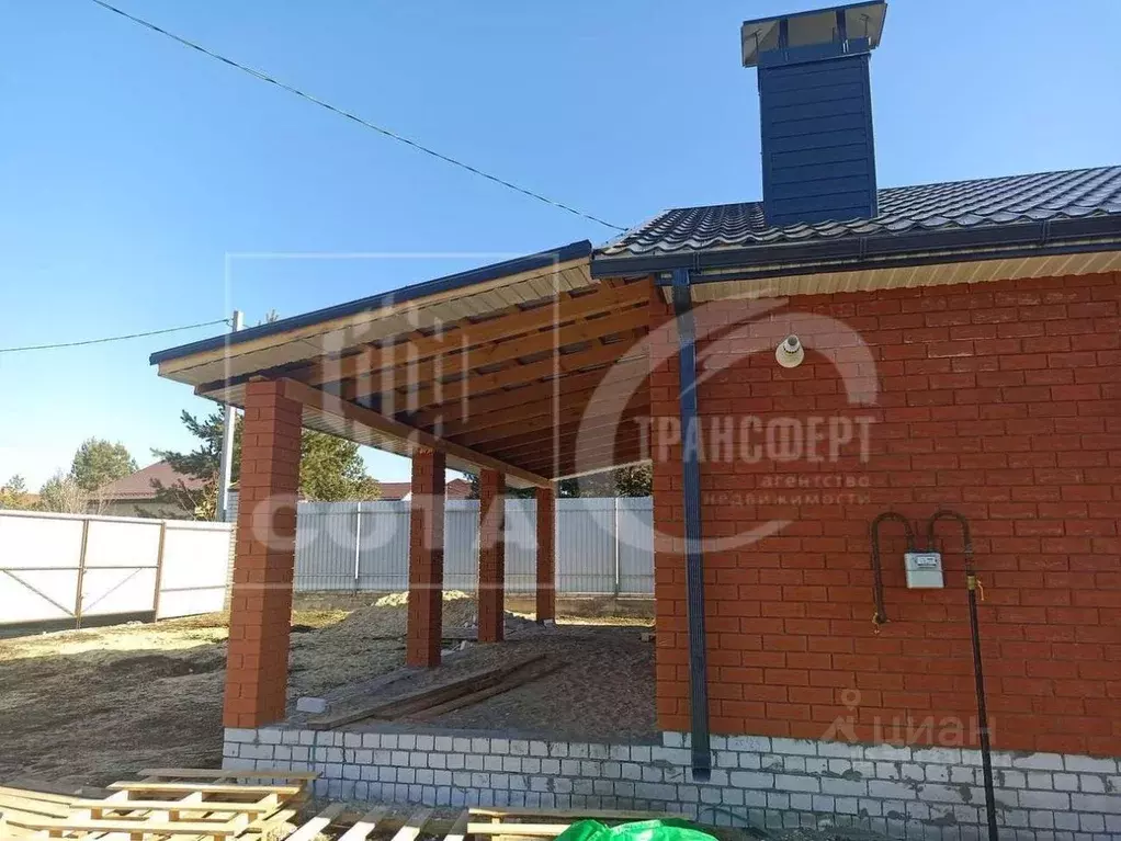 Дом в Воронежская область, с. Новая Усмань ул. Нахимовская, 6 (102 м) - Фото 1