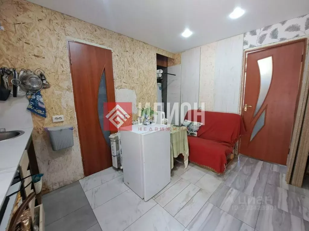 Гараж в Севастополь ул. Маршала Бирюзова, 54 (50 м) - Фото 1