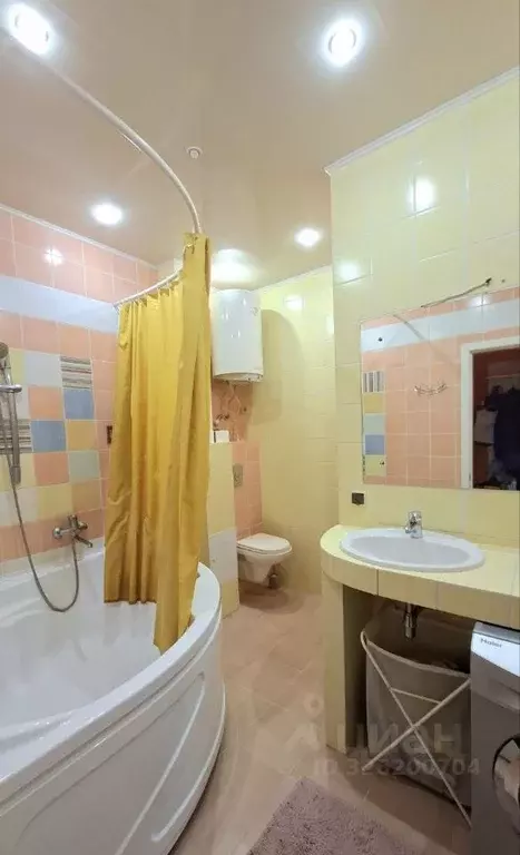 3-к кв. Чувашия, Чебоксары Комбинатский пер., 4 (65.9 м) - Фото 1