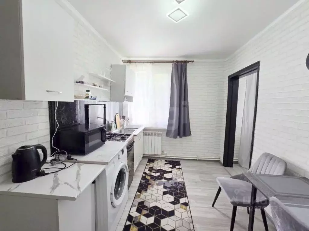 1-к кв. Белгородская область, Валуйки ул. Максима Горького, 105 (25.8 ... - Фото 1