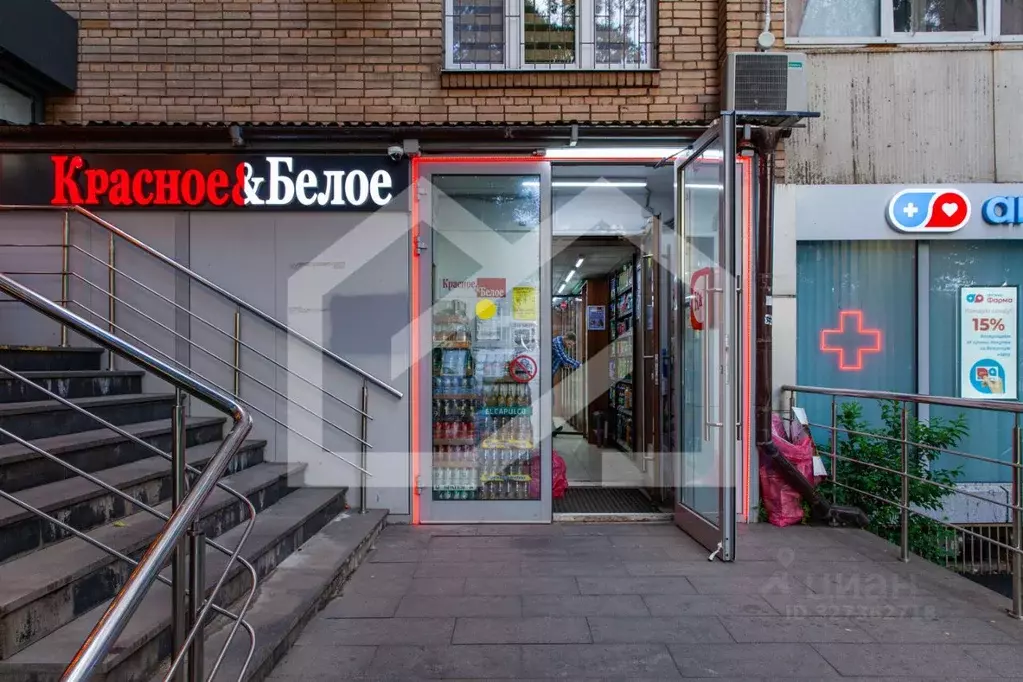 Помещение свободного назначения в Москва Нахимовский просп., 11К1 (73 ... - Фото 1