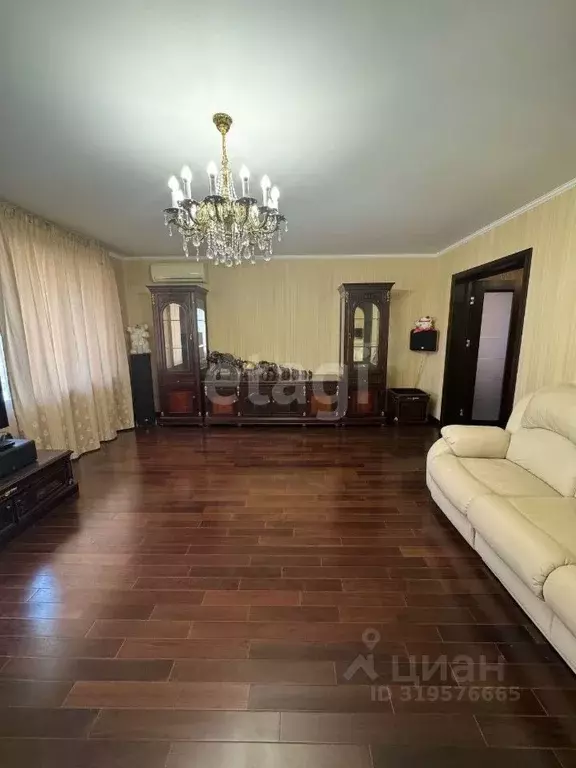 3-к кв. Нижегородская область, Выкса Гоголя мкр, 40В (109.2 м) - Фото 0