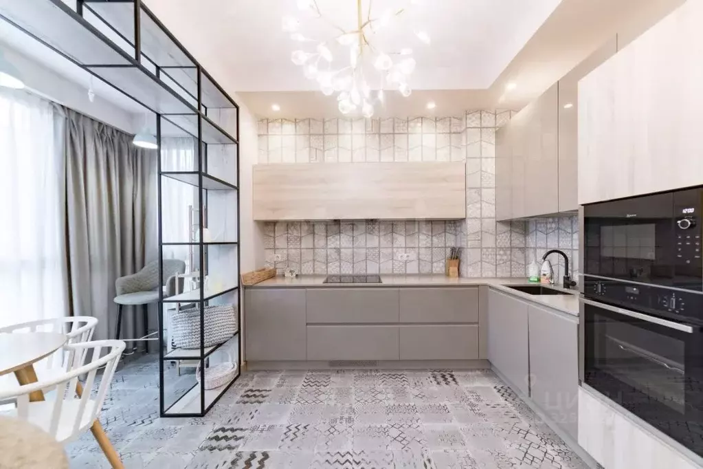 3-к кв. Татарстан, Казань ул. Некрасова, 28 (101.0 м) - Фото 1