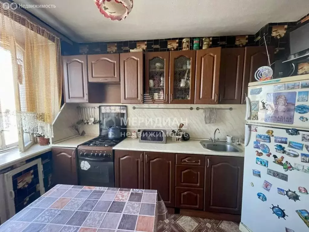 3-комнатная квартира: Нижний Новгород, Сормовское шоссе, 12 (63.2 м) - Фото 1