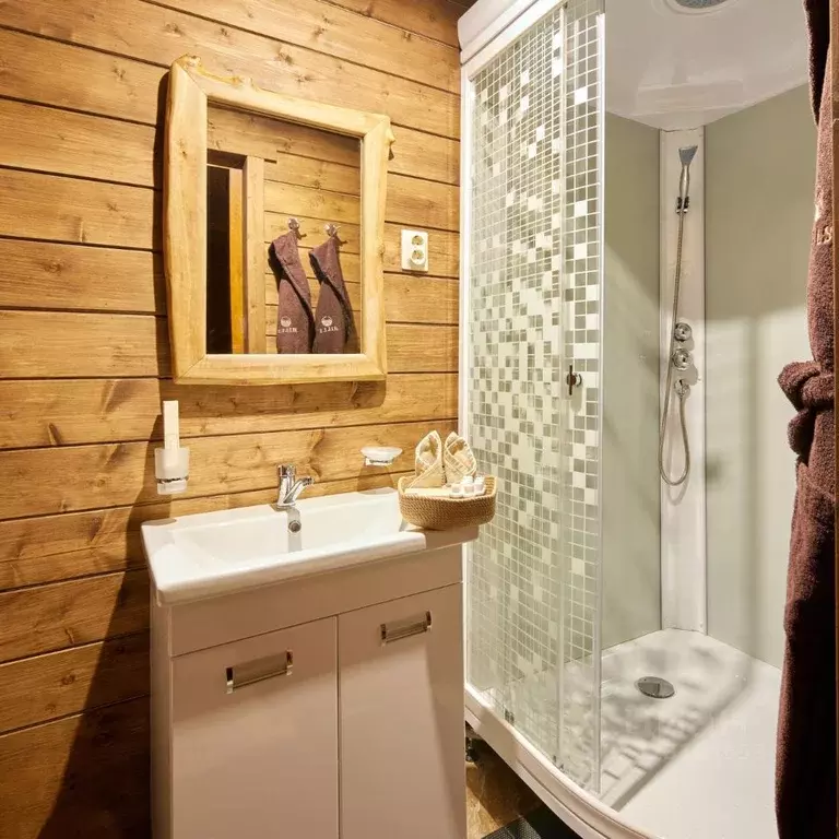 Дом в Краснодарский край, Сочи городской округ, с. Медовеевка ул. ... - Фото 2