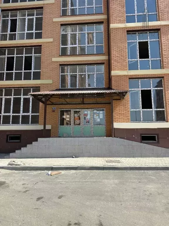 3-к кв. Чеченская республика, Грозный ул. Сайханова, 105А (110.0 м) - Фото 0