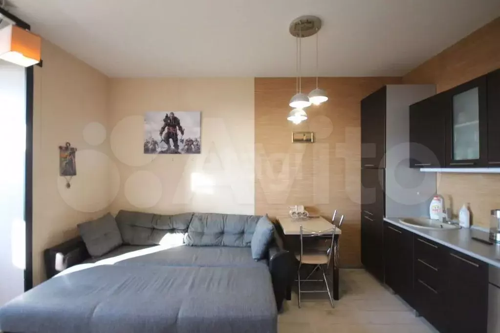 1-к. квартира, 45 м, 8/8 эт. - Фото 1