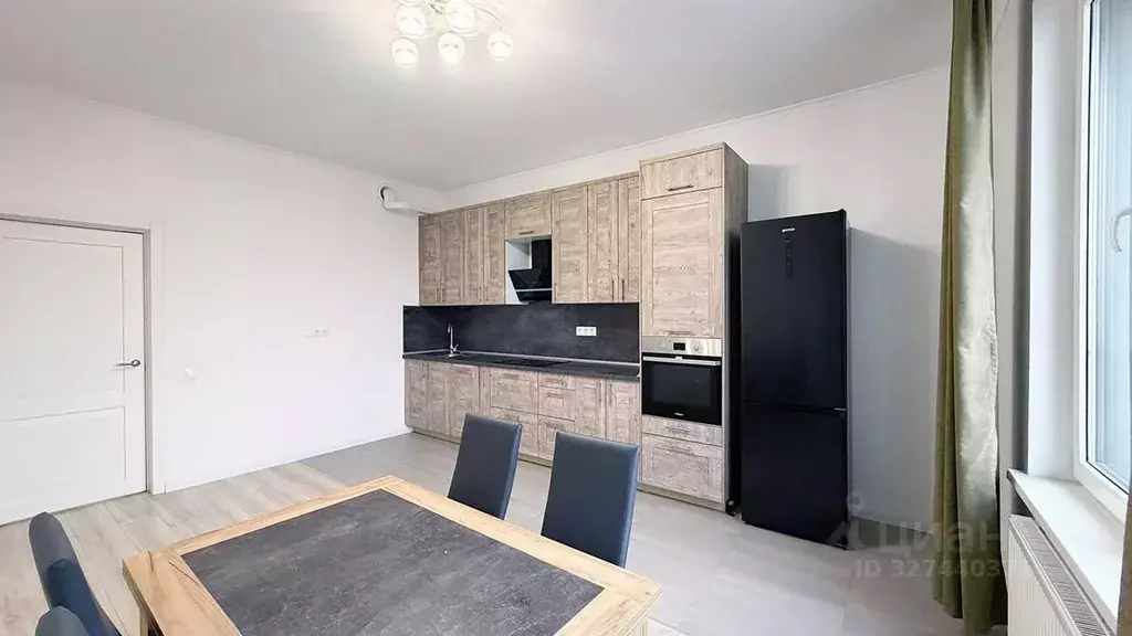 3-к кв. Москва ул. Маргелова, 3к1 (95.0 м) - Фото 2