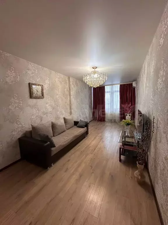 2-к. квартира, 62 м, 7/10 эт. - Фото 0