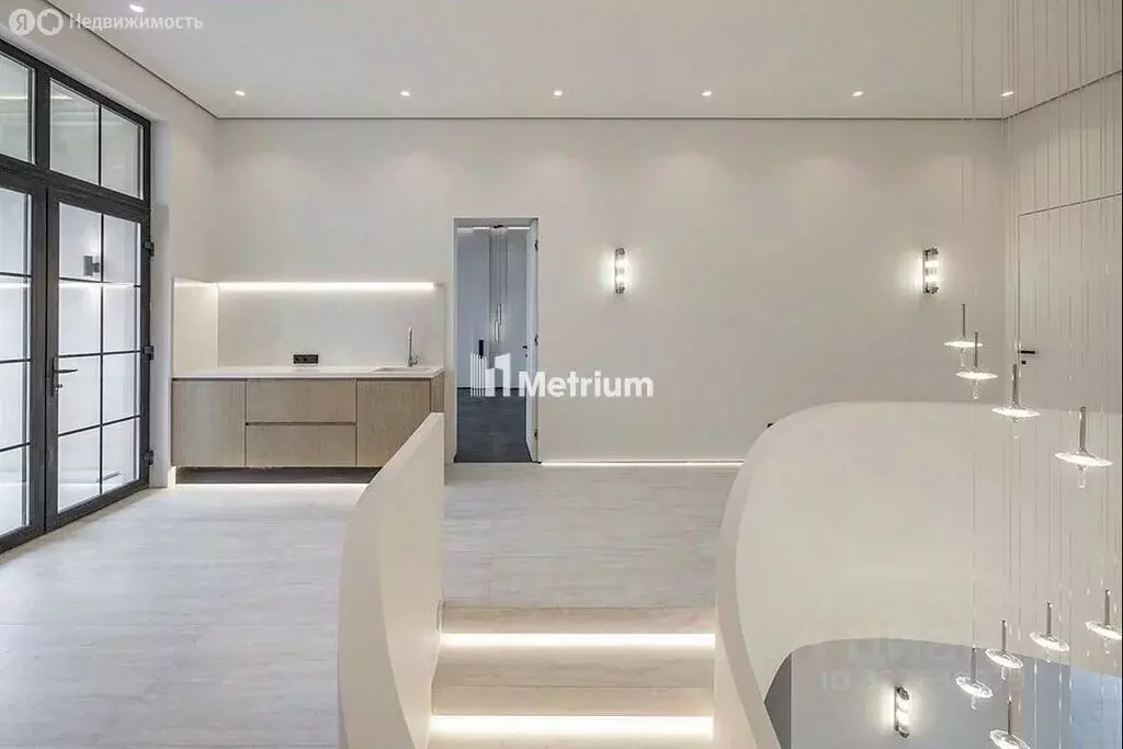 Дом в деревня Исаково, КП Павловы озёра (450 м) - Фото 1