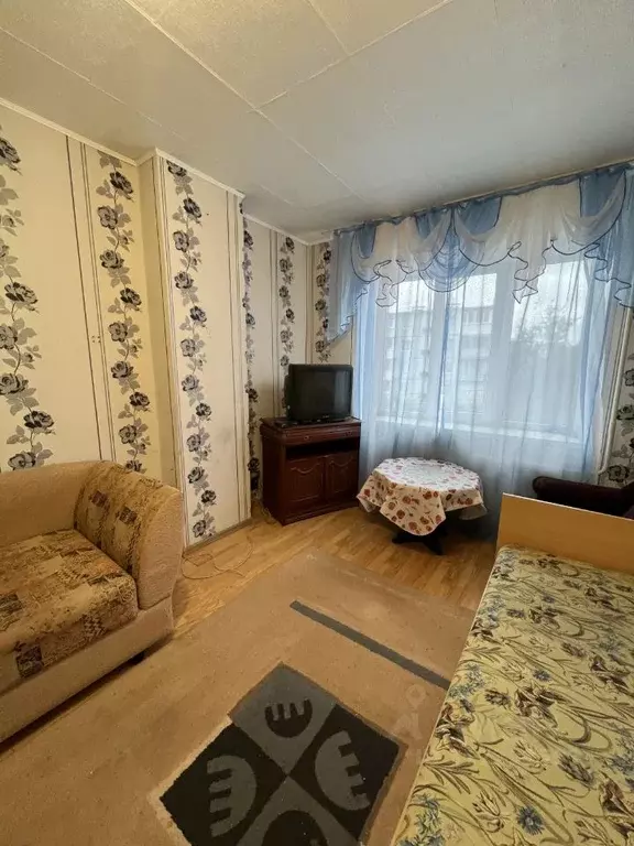 Комната Псковская область, Псков ул. Киселева, 8 (17.0 м) - Фото 1