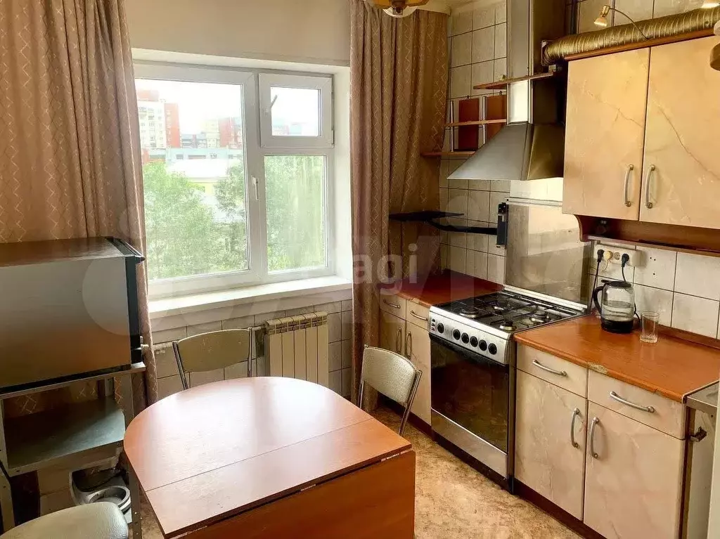 3-к. квартира, 63 м, 8/9 эт. - Фото 0