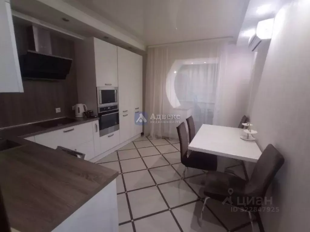 1-к кв. Тюменская область, Тюмень Широтная ул., 104к4 (40.0 м) - Фото 0