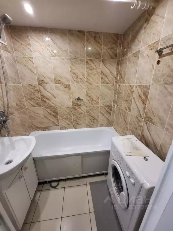 1-к кв. Псковская область, Псков Ипподромная ул., 123 (37.7 м) - Фото 0
