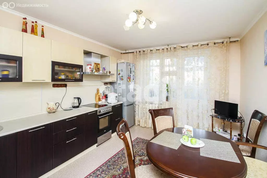 3-комнатная квартира: Тюмень, Широтная улица, 168 (85 м) - Фото 1