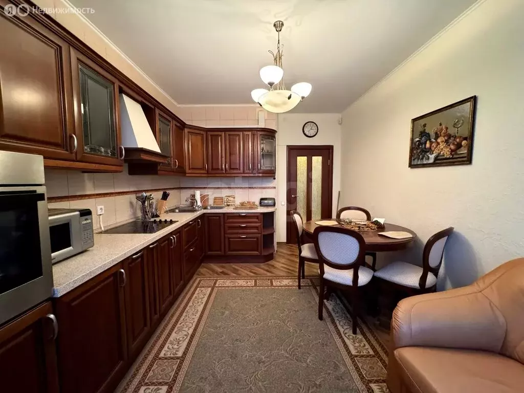 3-комнатная квартира: Судак, улица Ленина, 96 (116.9 м) - Фото 2