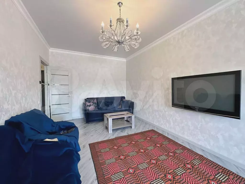 1-к. квартира, 65 м, 3/10 эт. - Фото 0