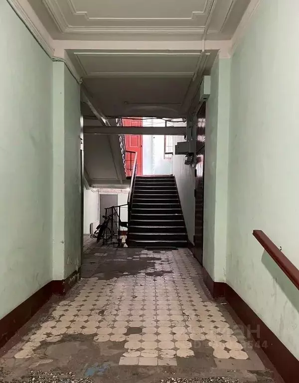 Комната Санкт-Петербург просп. Большой Васильевского острова, 56 - Фото 2
