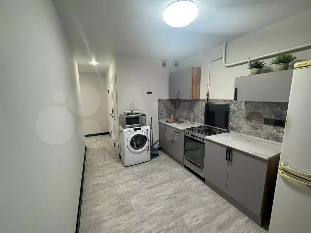 2-к. квартира, 50 м, 1/12 эт. - Фото 1