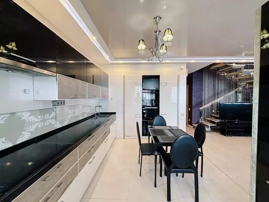 4-к кв. Кировская область, Киров ул. Труда, 9 (147.0 м) - Фото 1