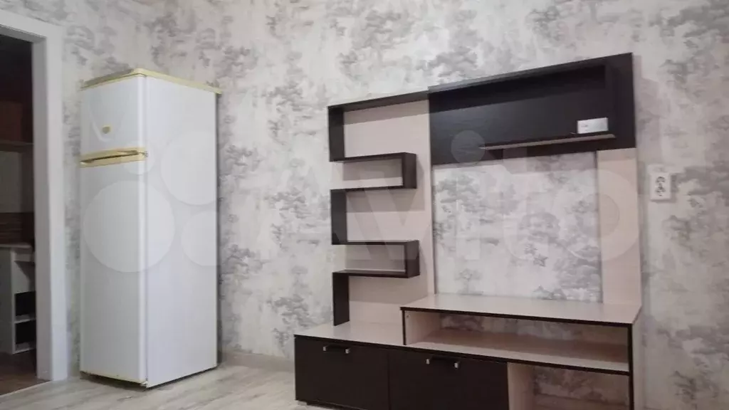 1-к. квартира, 18 м, 1/5 эт. - Фото 1