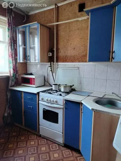 3-комнатная квартира: Челябинск, улица Ворошилова, 31А (63 м) - Фото 1