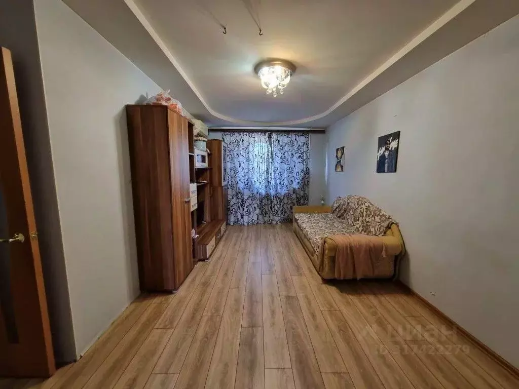 3-к кв. Волгоградская область, Волгоград ул. Генерала Ватутина, 8 ... - Фото 0