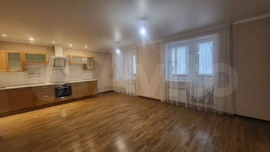 3-к. квартира, 80 м, 3/10 эт. - Фото 1