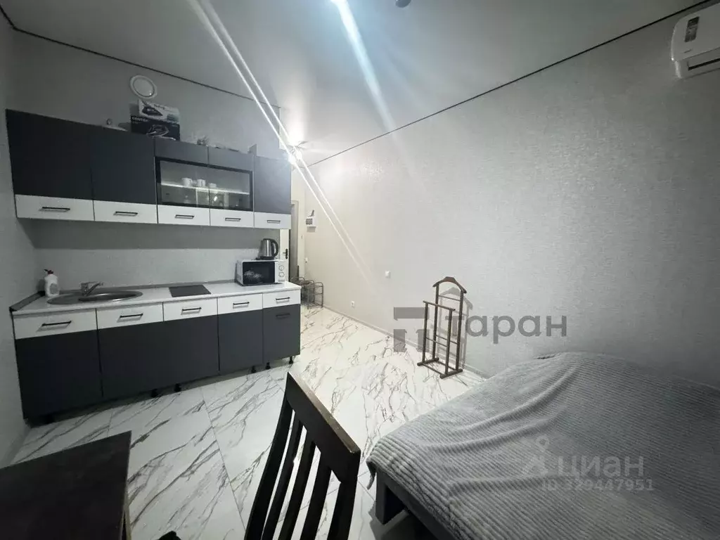 Студия Краснодарский край, Темрюк Дальняя ул., 30/1 (23.0 м) - Фото 1