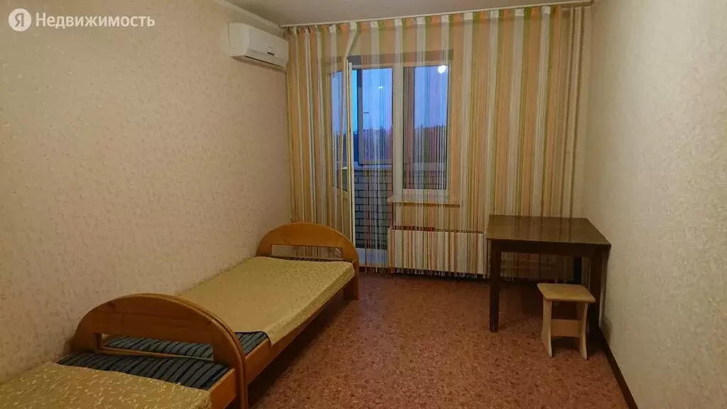 1-комнатная квартира: Саратов, Беговая улица, 12б (38 м) - Фото 0