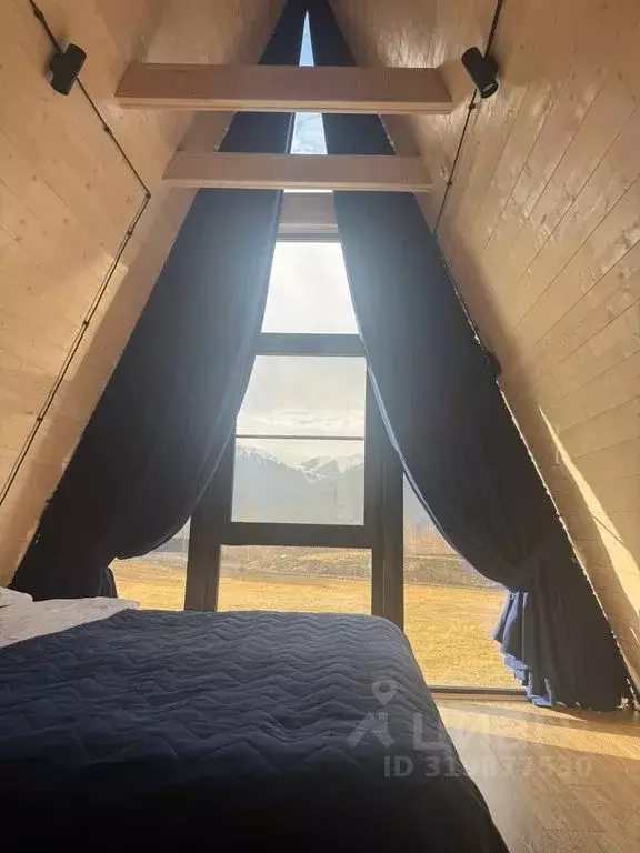 Дом в Карачаево-Черкесия, Теберда Карачаевский городской округ, ... - Фото 1