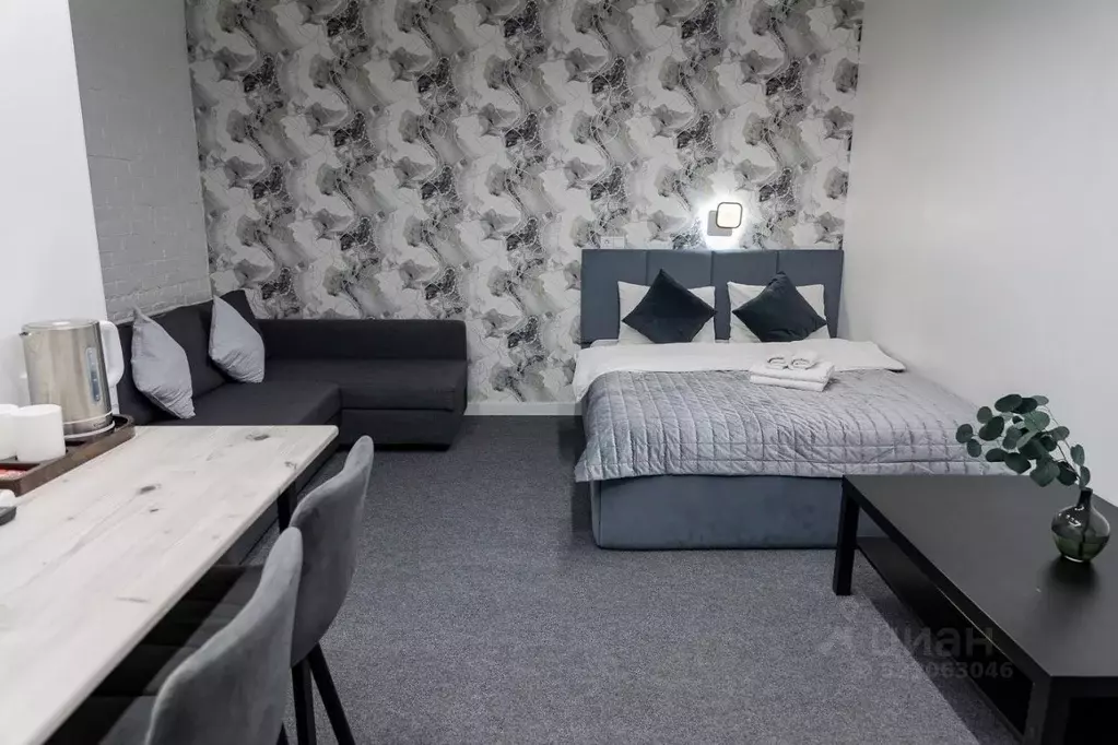 Комната Приморский край, Владивосток Светланская ул., 33с5 (22.0 м) - Фото 1