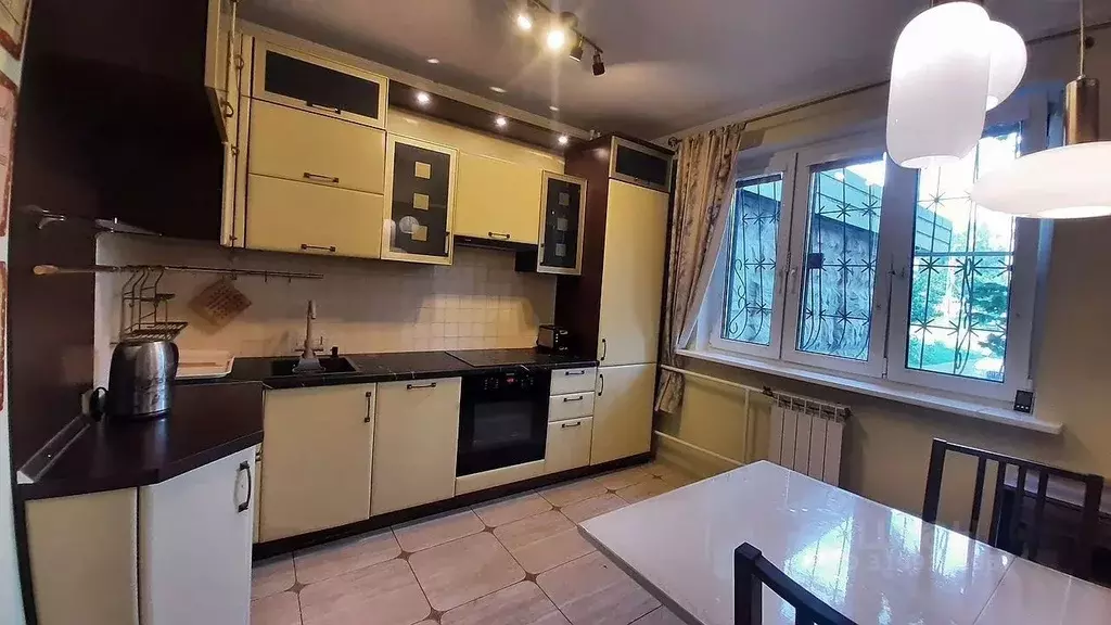 3-к кв. Москва ул. Кравченко, 11 (75.0 м) - Фото 0